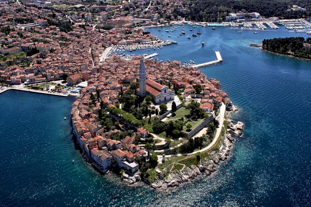 Apartments Betty Borik Rovinj Bagian luar foto